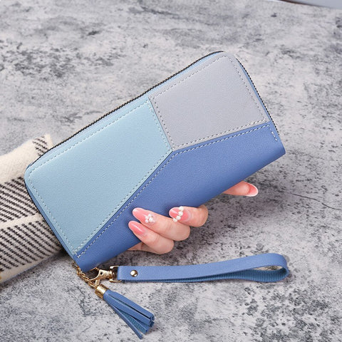 Fashion Wallet with Zipper - Style, Durability and Functionality