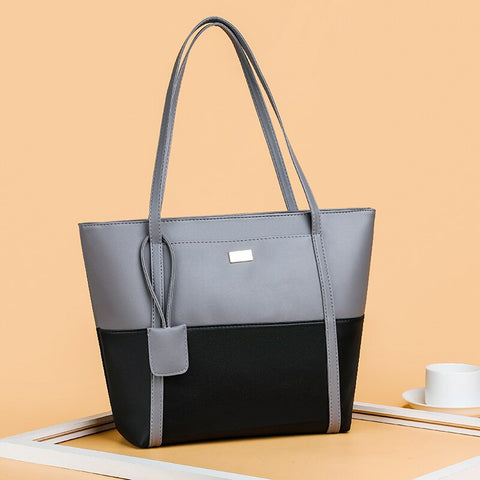 PU Leather Shoulder Bag - Elegance and Style with Exceptional Capacity